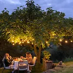 Alojamento de Acomodação e Pequeno-almoço Poderino - A Place To Feel 4*