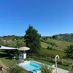 Alojamento de Acomodação e Pequeno-almoço Poderino - A Place To Feel 4*