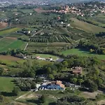 Poderino - A Place To Feel Bed and Breakfast Cento (Forli-Cesena)