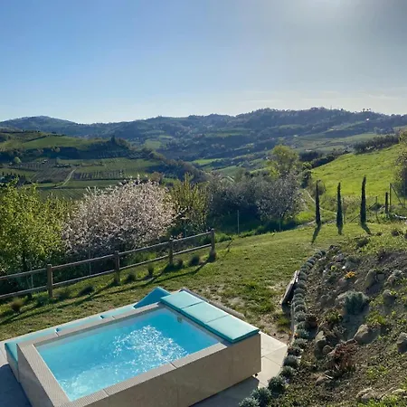 Poderino - A Place To Feel Bed & Breakfast *