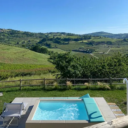 Poderino - A Place To Feel Bed & Breakfast *
