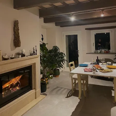 Poderino - A Place To Feel Bed & Breakfast 3*