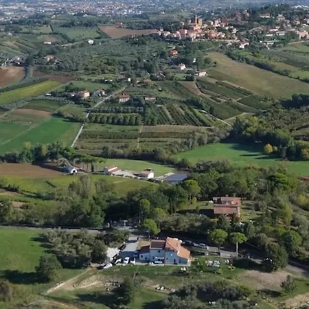 Poderino - A Place To Feel Bed & Breakfast Cento (Forli-Cesena)