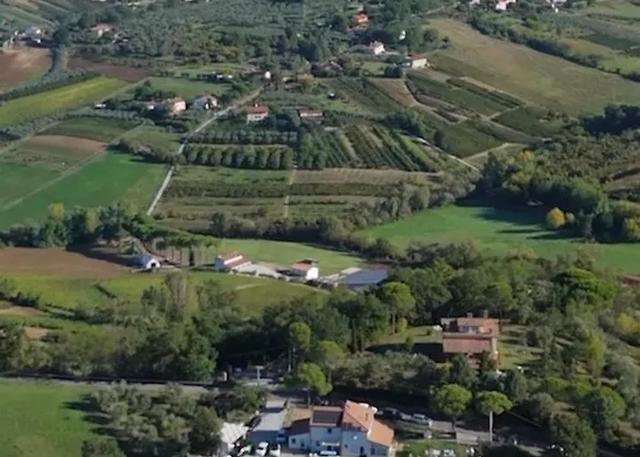 Poderino - A Place To Feel فندق مبيت وإفطار Cento (Forli-Cesena)